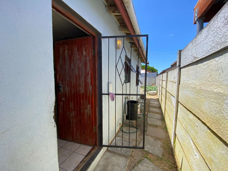 2 Bedroom Property for Sale in Kuils River South Western Cape